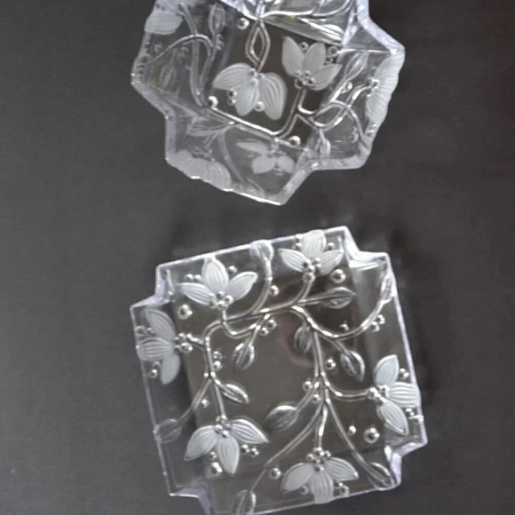 Fifth Ave Crystal Patterned bowl and plate set - Picture 3 of 6